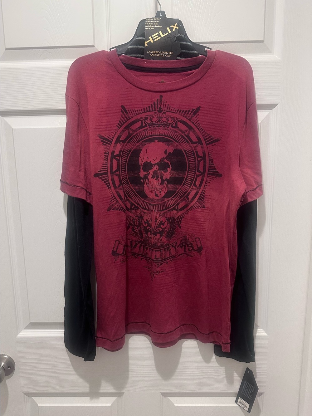 NWT Y2K Helix Skull Layered Tee + Beanie Mens L Outlaw Country Skater Grunge HTF